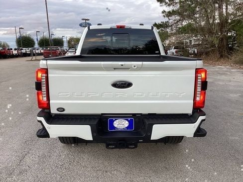 New 2026 Ford F250 Lariat w/ Black Appearance Package AWD/4WD image 8