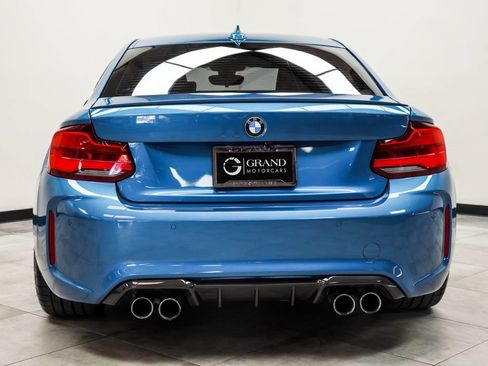 Used 2018 BMW M2 RWD image 9