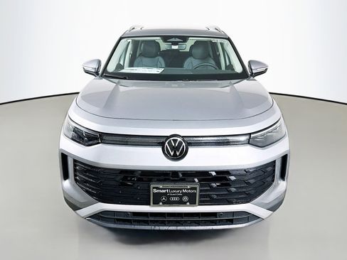 New 2026 Volkswagen Tiguan SE AWD/4WD image 2