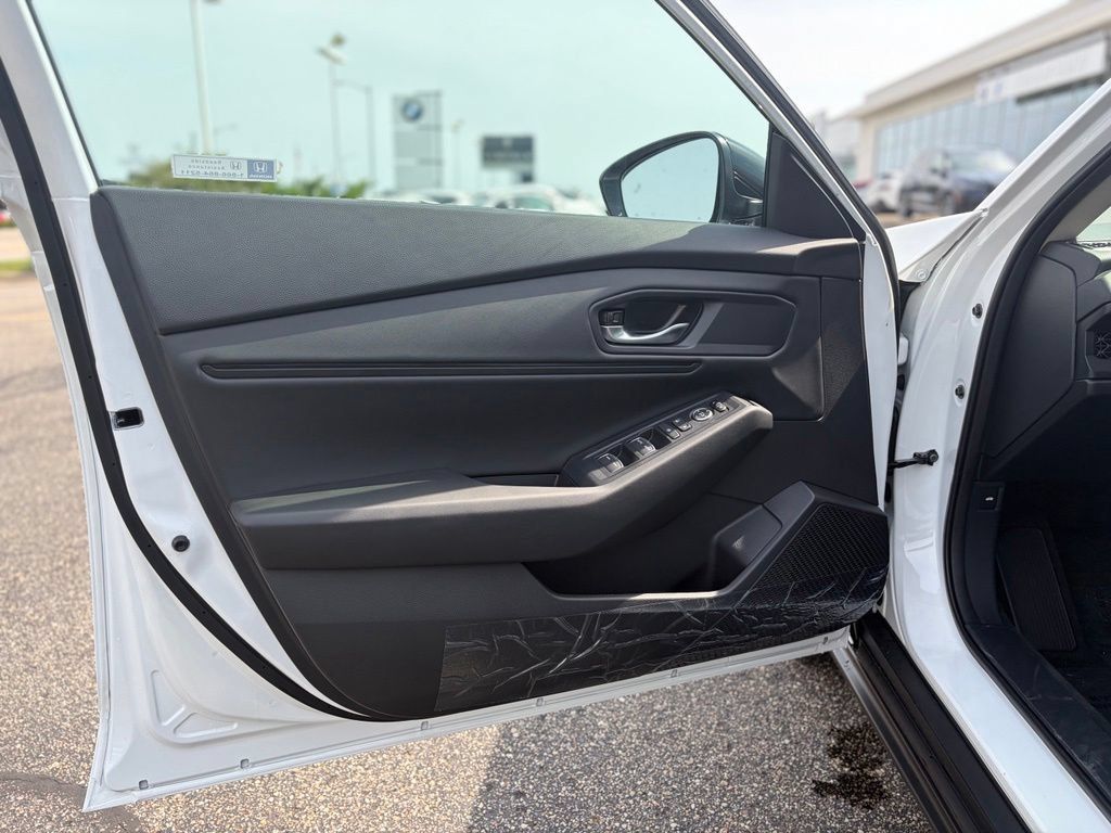 New 2026 Honda Accord SE image 16