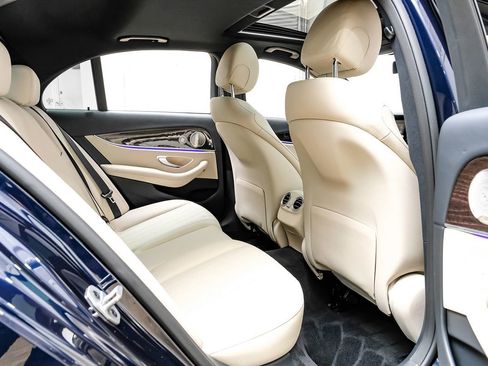 Used 2022 Mercedes-Benz E 350 Sedan w/ AMG Line Exterior image 30