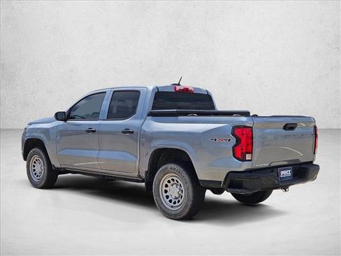 Used 2024 Chevrolet Colorado W/T AWD/4WD image 3