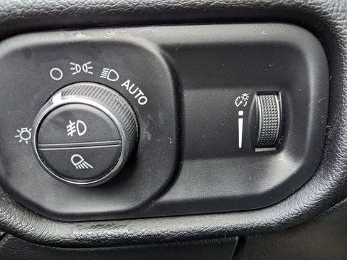 Used 2024 RAM 2500 Big Horn image 41