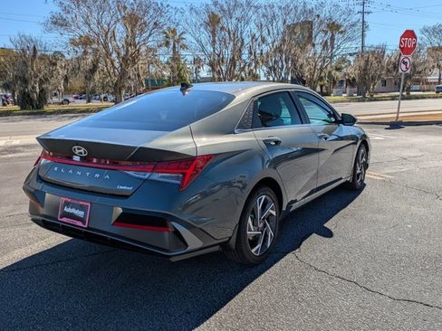 New 2026 Hyundai Elantra Limited image 2