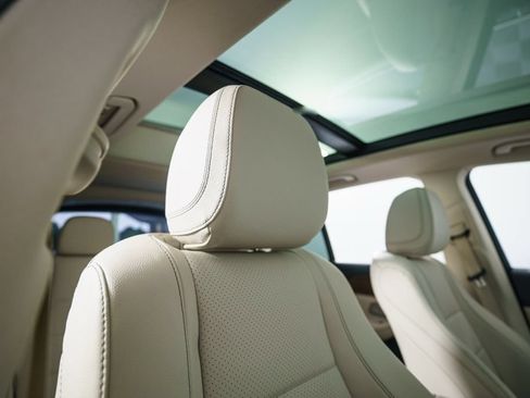 Used 2023 Mercedes-Benz GLE 350 4MATIC image 18