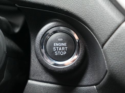 Used 2023 Subaru Ascent Touring image 9