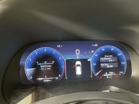 Used 2023 Toyota Highlander Platinum image 12