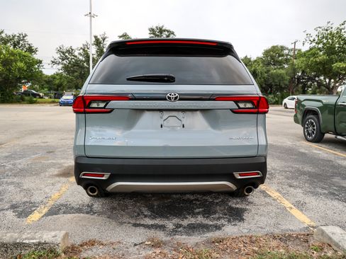 Certified 2026 Toyota Grand Highlander AWD Hybrid image 9