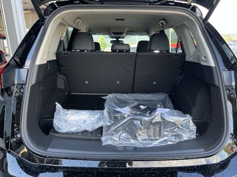 New 2026 Nissan Rogue SV w/ Rock Creek Premium Package image 5