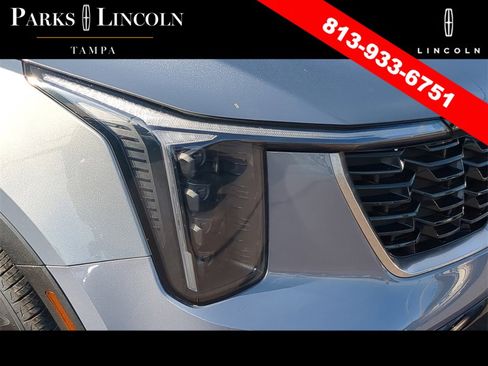 Used 2024 Kia Sorento S w/ Panoramic Sunroof Package image 6