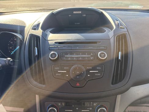 Used 2018 Ford Escape SE image 26