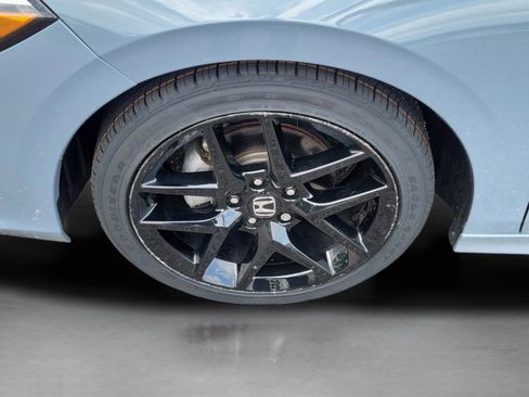 Used 2023 Honda Civic Sport image 32