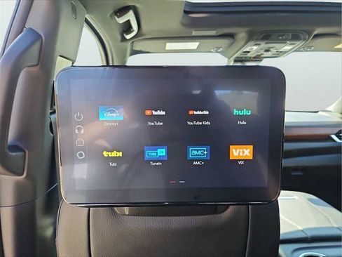 Used 2025 GMC Yukon XL Denali w/ Denali Reserve Package AWD/4WD image 34