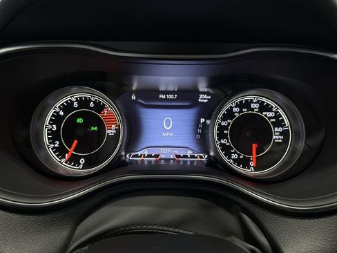 Used 2020 Jeep Cherokee Limited w/ Technology Group image 13