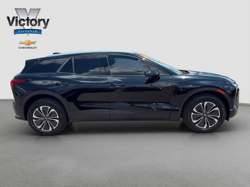 Used 2024 Chevrolet Blazer EV LT AWD/4WD image 8