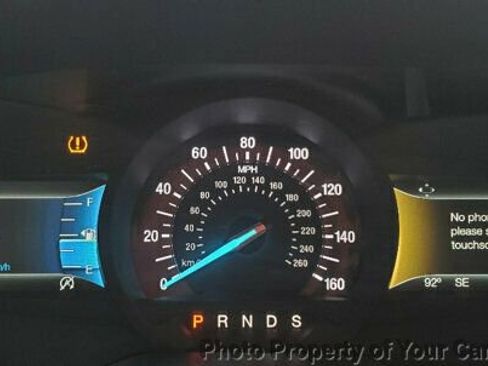 Used 2018 Ford Fusion SE w/ Fusion SE Technology Package image 30