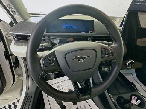 Certified 2025 Ford Mustang Mach-E Premium AWD/4WD image 18