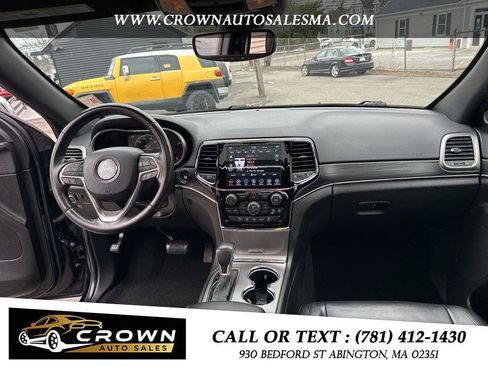 Used 2020 Jeep Grand Cherokee Limited AWD/4WD image 21