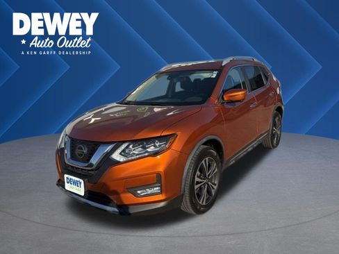Used 2018 Nissan Rogue SL w/ Premium Package image 1