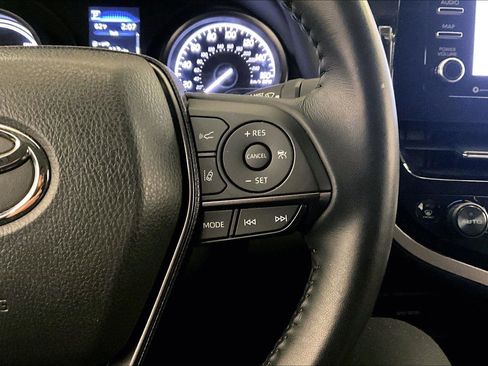 Used 2023 Toyota Camry SE image 18