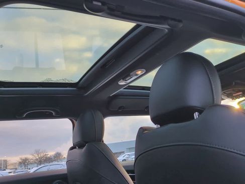 Used 2017 MINI Cooper S image 21