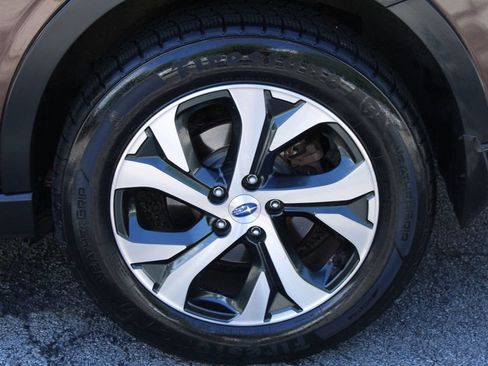 Used 2021 Subaru Outback Touring w/ Popular Package #2 AWD/4WD image 38