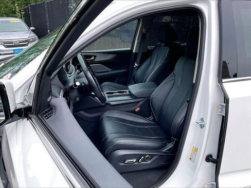 Used 2025 Acura MDX SH-AWD w/ Technology Package image 10