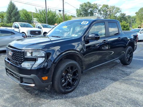 Certified 2025 Ford Maverick XLT w/ Black Appearance Package AWD/4WD image 8