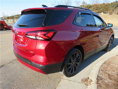 Used 2023 Chevrolet Equinox RS w/ RS Leather Package image 18