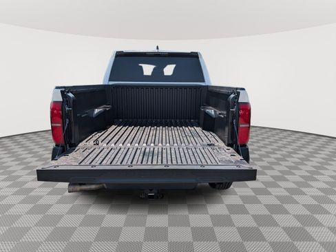 Used 2024 Toyota Tacoma SR AWD/4WD image 12