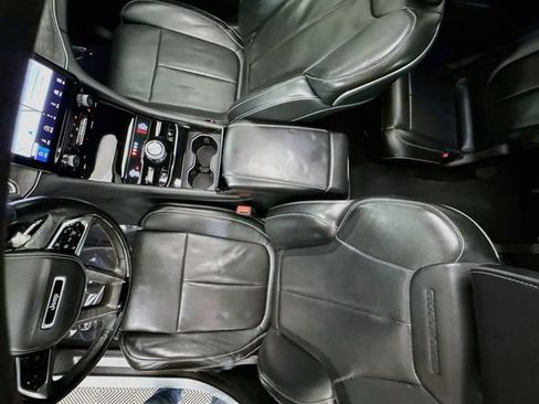 Used 2021 Jeep Grand Cherokee L Overland w/ Advanced Protech Group III AWD/4WD image 23