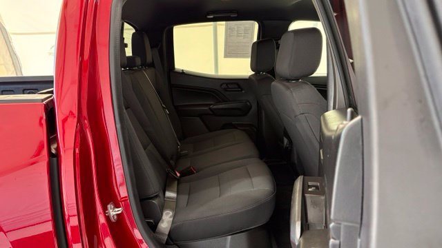Used 2023 Chevrolet Colorado Trail Boss w/ Technology Package AWD/4WD image 24