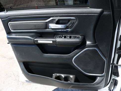 Used 2021 RAM 1500 Laramie w/ Sport Appearance Package image 12