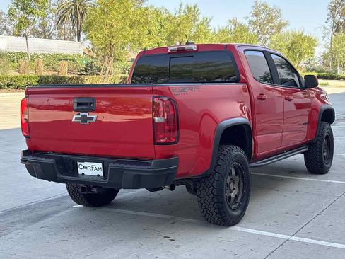 Used 2018 Chevrolet Colorado ZR2 AWD/4WD image 3
