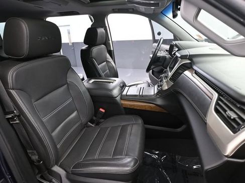 Used 2020 GMC Yukon Denali w/ Denali Ultimate Package AWD/4WD image 60