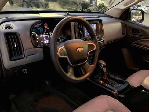 Used 2022 Chevrolet Colorado W/T w/ Custom Special Edition image 17