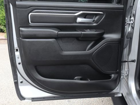Used 2025 RAM 1500 Big Horn AWD/4WD image 41