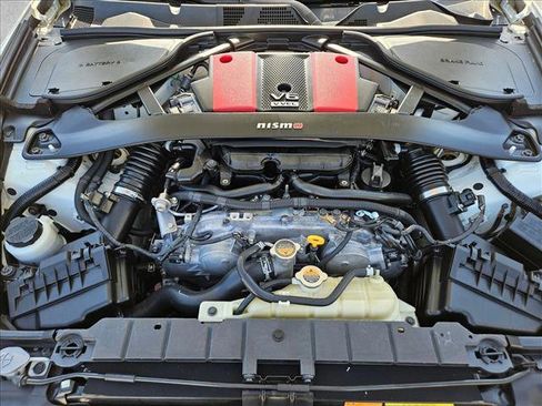 Used 2020 Nissan 370Z NISMO RWD image 20