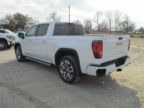 New 2026 GMC Sierra 1500 Denali image 7