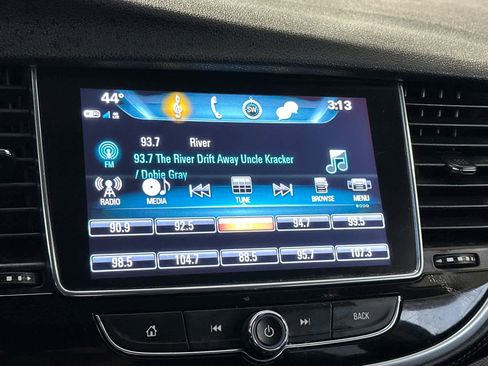 Used 2019 Buick Encore Preferred image 19