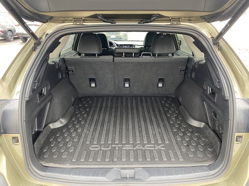 Used 2023 Subaru Outback Onyx Edition image 35