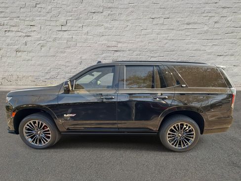 Used 2024 Cadillac Escalade V image 8