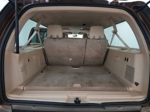 Used 2012 Ford Expedition EL XLT image 27