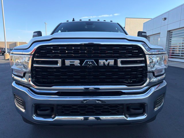 Used 2024 RAM 3500 Tradesman w/ Towing Technology Group AWD/4WD image 2