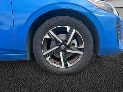 Certified 2024 Nissan Sentra SV image 4