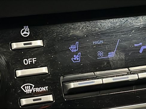 Used 2023 Hyundai Sonata Limited FWD image 39