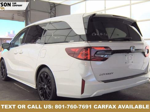 Used 2025 Honda Odyssey Sport-L image 6