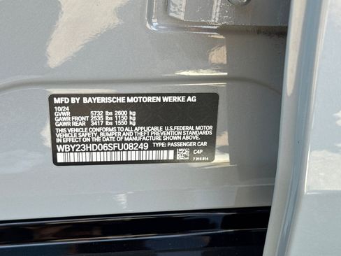 Used 2025 BMW i4 eDrive40 w/ M Sport Package RWD image 41