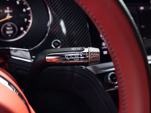 Certified 2023 Bentley Continental GT V8 AWD/4WD image 36