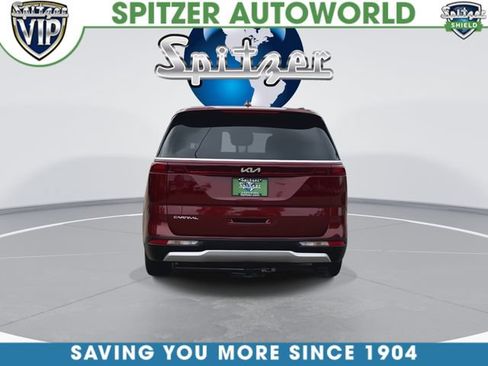 Used 2023 Kia Carnival LX FWD image 8